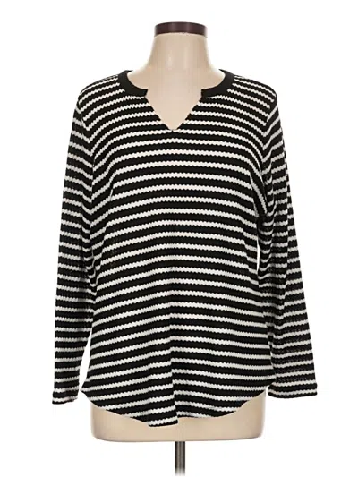 Pre-owned Torrid Pullover Sweater In Black