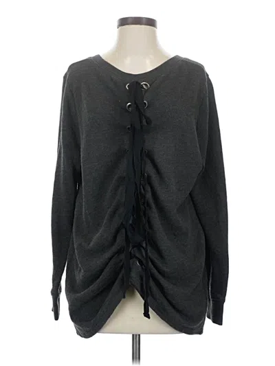 Pre-owned Torrid Pullover Sweater In Black