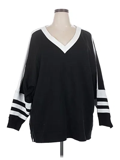 Pre-owned Torrid Pullover Sweater In Black