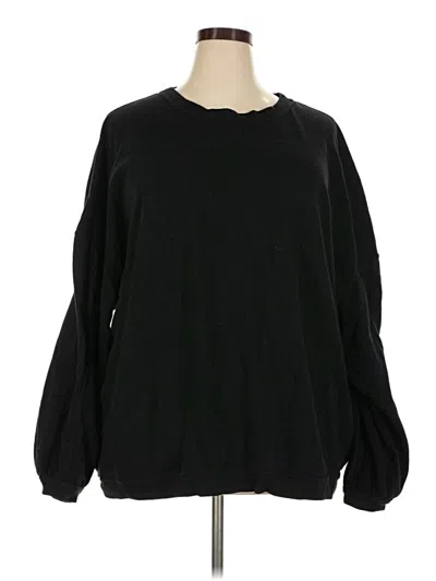 Pre-owned Torrid Pullover Sweater In Black