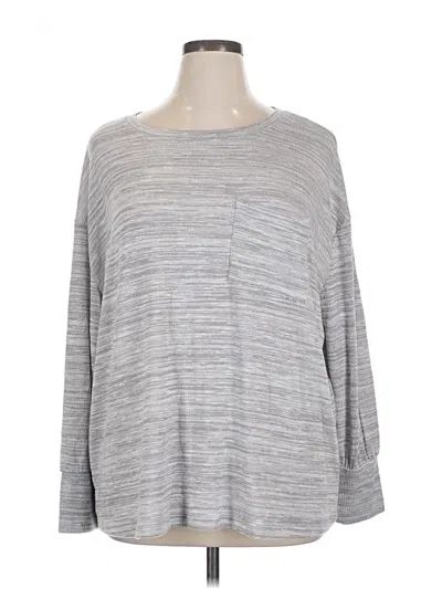 Pre-owned Torrid Pullover Sweater In Gray