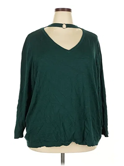 Pre-owned Torrid Pullover Sweater In Green