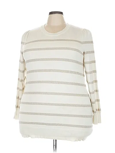 Pre-owned Torrid Pullover Sweater In Ivory