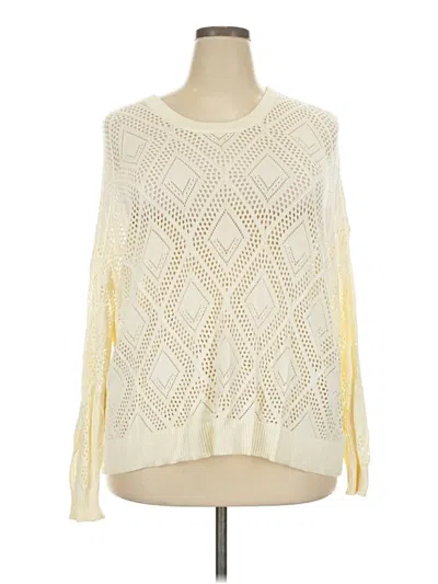 Pre-owned Torrid Pullover Sweater In Ivory