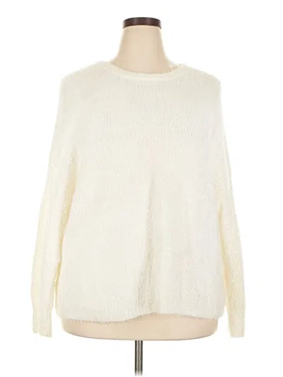Pre-owned Torrid Pullover Sweater In Ivory
