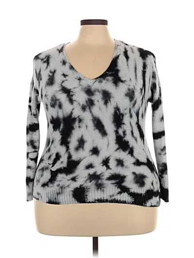 Pre-owned Torrid Pullover Sweater In Silver