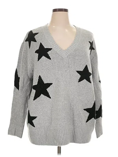 Pre-owned Torrid Pullover Sweater In Silver