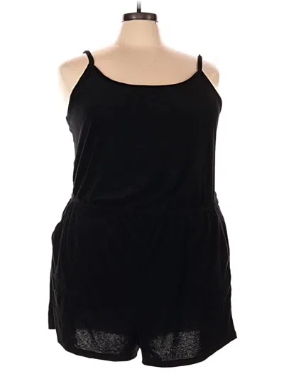 Pre-owned Torrid Romper In Black