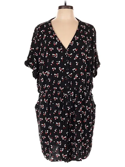 Pre-owned Torrid Romper In Black