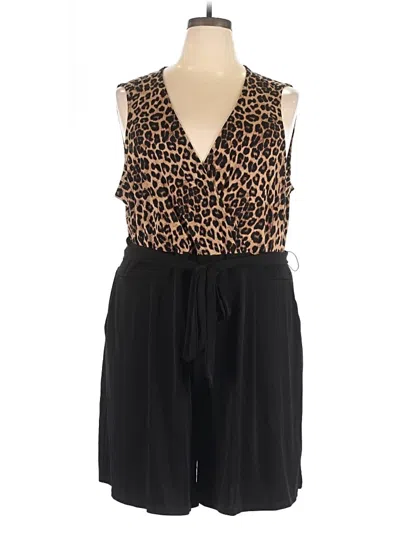 Pre-owned Torrid Romper In Black