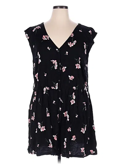 Pre-owned Torrid Romper In Black