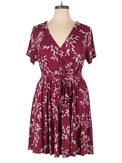 Pre-owned Torrid Romper In Burgundy