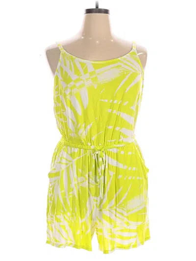 Pre-owned Torrid Romper In Yellow