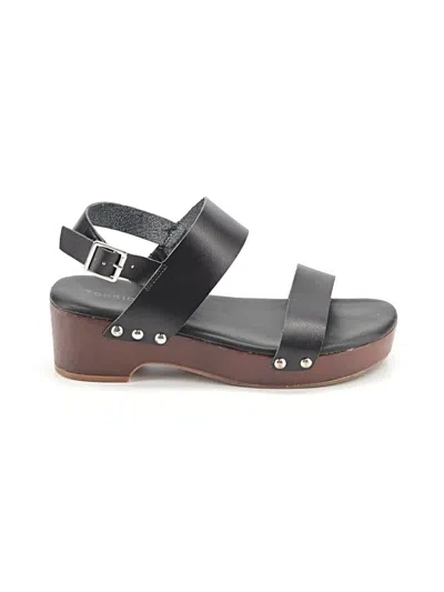 Pre-owned Torrid Sandals In Black