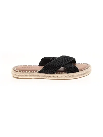 Pre-owned Torrid Sandals In Black