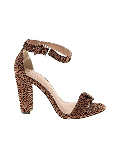 Pre-owned Torrid Sandals In Brown
