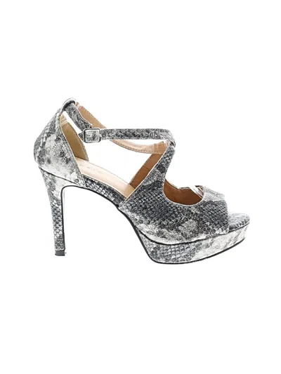 Pre-owned Torrid Sandals In Silver