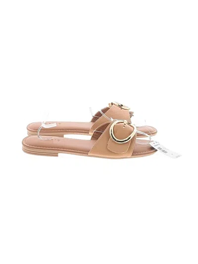 Pre-owned Torrid Sandals In Tan