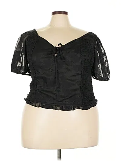 Pre-owned Torrid Short Sleeve Blouse In Black