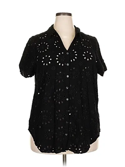 Pre-owned Torrid Short Sleeve Blouse In Black