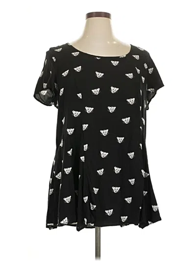 Pre-owned Torrid Short Sleeve Blouse In Black