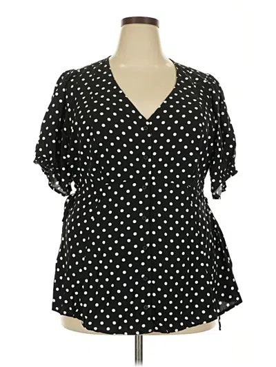 Pre-owned Torrid Short Sleeve Blouse In Black