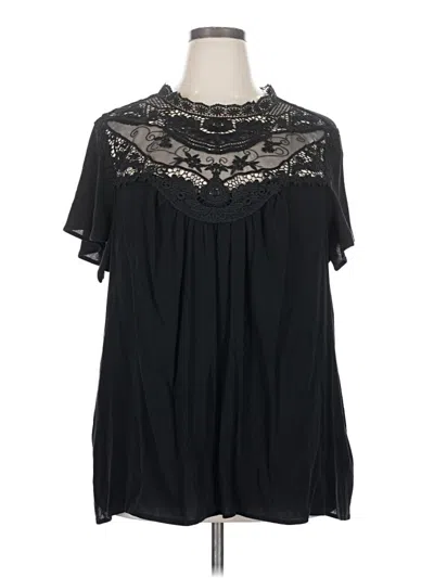 Pre-owned Torrid Short Sleeve Blouse In Black