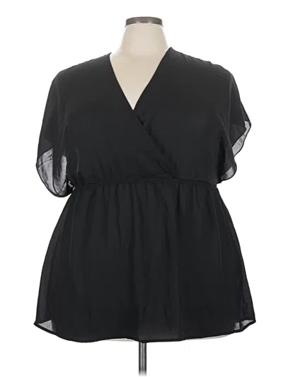 Pre-owned Torrid Short Sleeve Blouse In Black