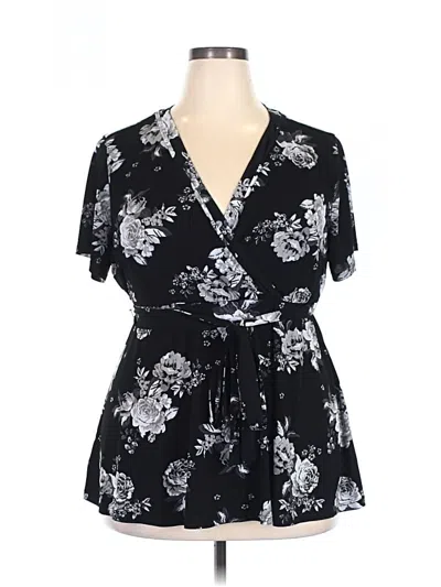 Pre-owned Torrid Short Sleeve Blouse In Black