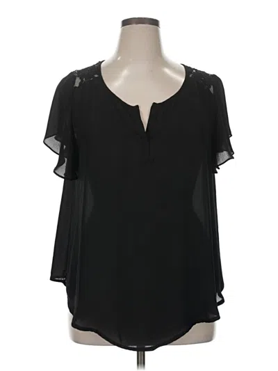 Pre-owned Torrid Short Sleeve Blouse In Black