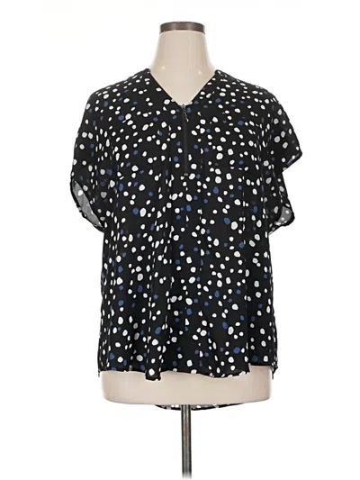 Pre-owned Torrid Short Sleeve Blouse In Black