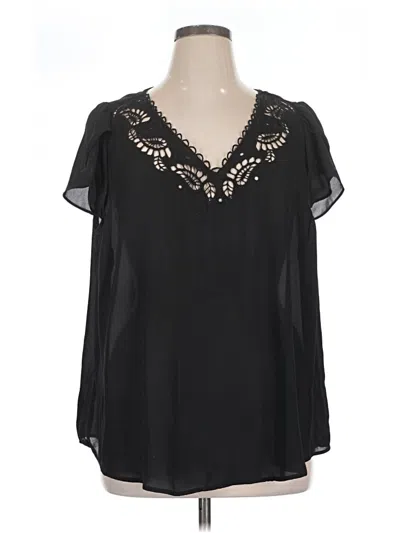 Pre-owned Torrid Short Sleeve Blouse In Black
