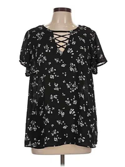 Pre-owned Torrid Short Sleeve Blouse In Black
