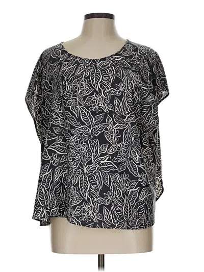 Pre-owned Torrid Short Sleeve Blouse In Black