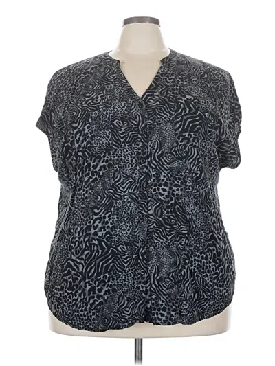 Pre-owned Torrid Short Sleeve Blouse In Black