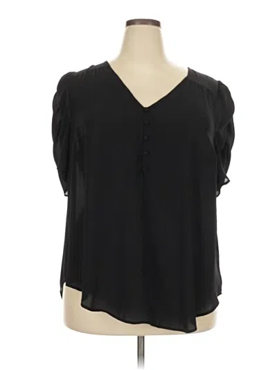 Pre-owned Torrid Short Sleeve Blouse In Black