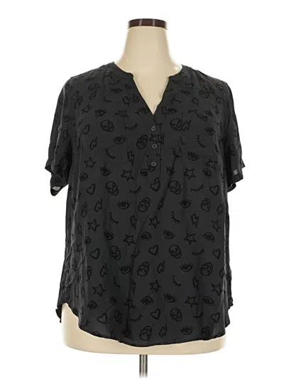Pre-owned Torrid Short Sleeve Blouse In Black