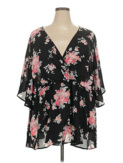 Pre-owned Torrid Short Sleeve Blouse In Black