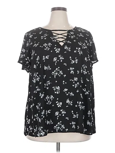 Pre-owned Torrid Short Sleeve Blouse In Black