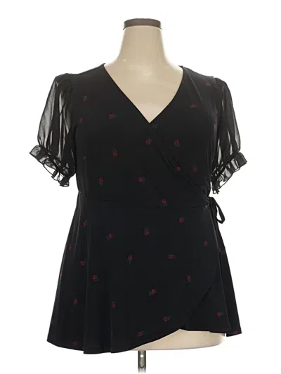 Pre-owned Torrid Short Sleeve Blouse In Black