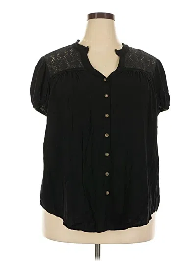 Pre-owned Torrid Short Sleeve Blouse In Black