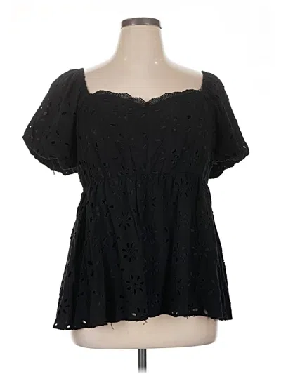 Pre-owned Torrid Short Sleeve Blouse In Black