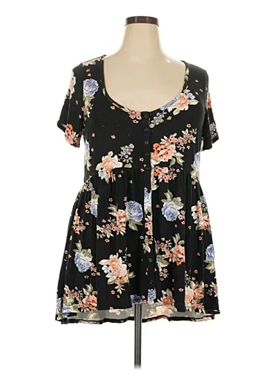 Pre-owned Torrid Short Sleeve Blouse In Black