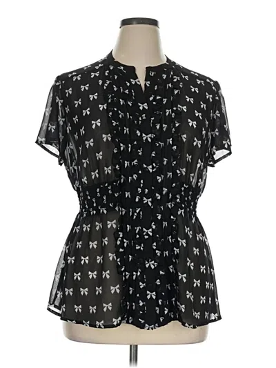 Pre-owned Torrid Short Sleeve Blouse In Black