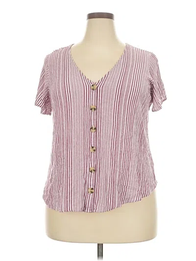 Pre-owned Torrid Short Sleeve Blouse In Burgundy