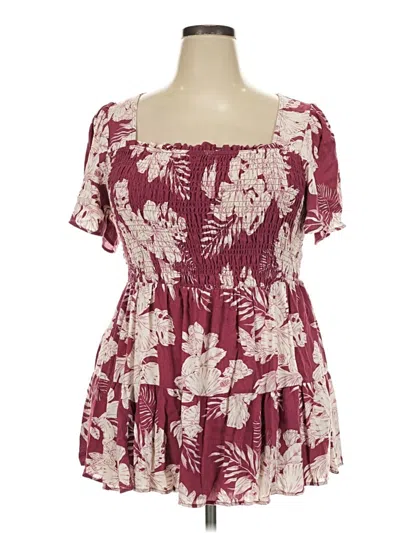 Pre-owned Torrid Short Sleeve Blouse In Burgundy