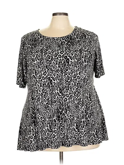 Pre-owned Torrid Short Sleeve Blouse In Gray