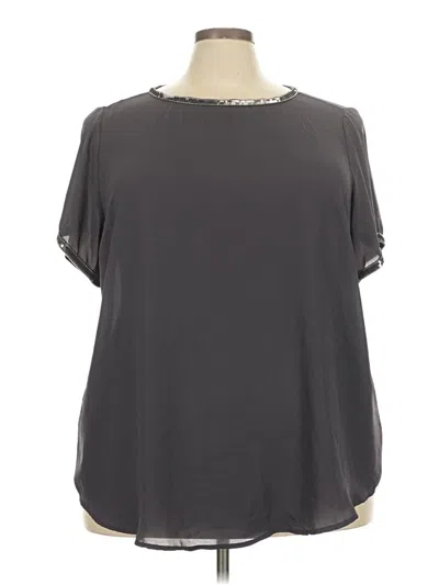 Pre-owned Torrid Short Sleeve Blouse In Gray