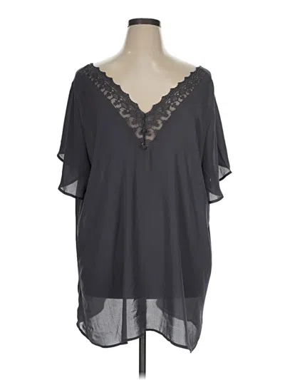 Pre-owned Torrid Short Sleeve Blouse In Gray