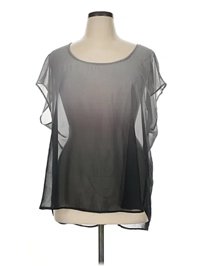 Pre-owned Torrid Short Sleeve Blouse In Gray